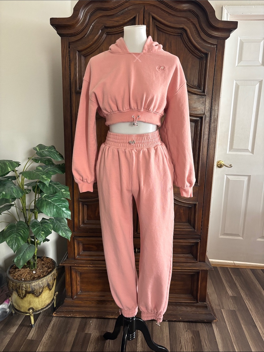 For Love  & Lemons Josie pink Cropped Hoodie and sweatpants set